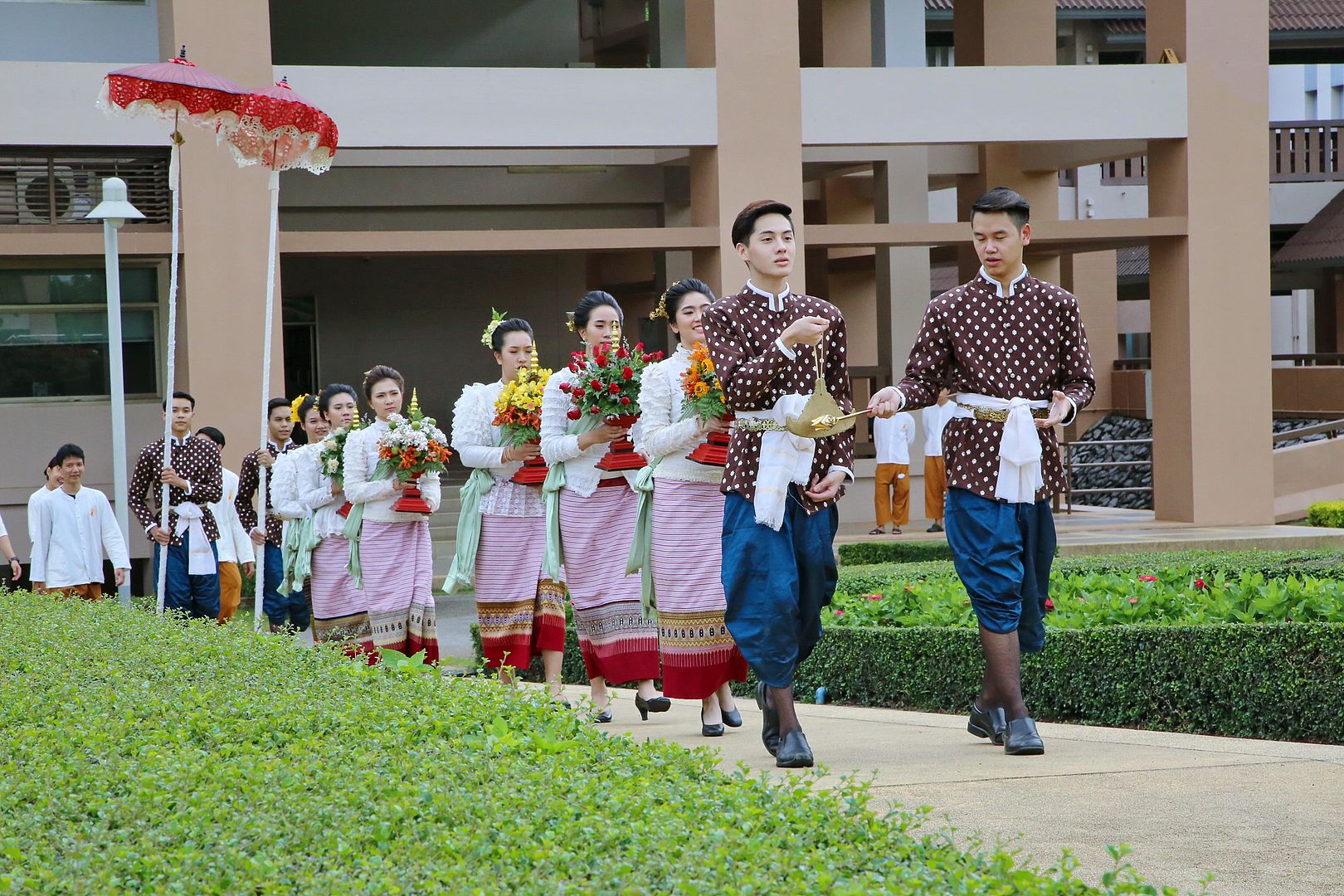 MFU News : Than_Ha_Mae_Fah_Laung_2561__4_.JPG