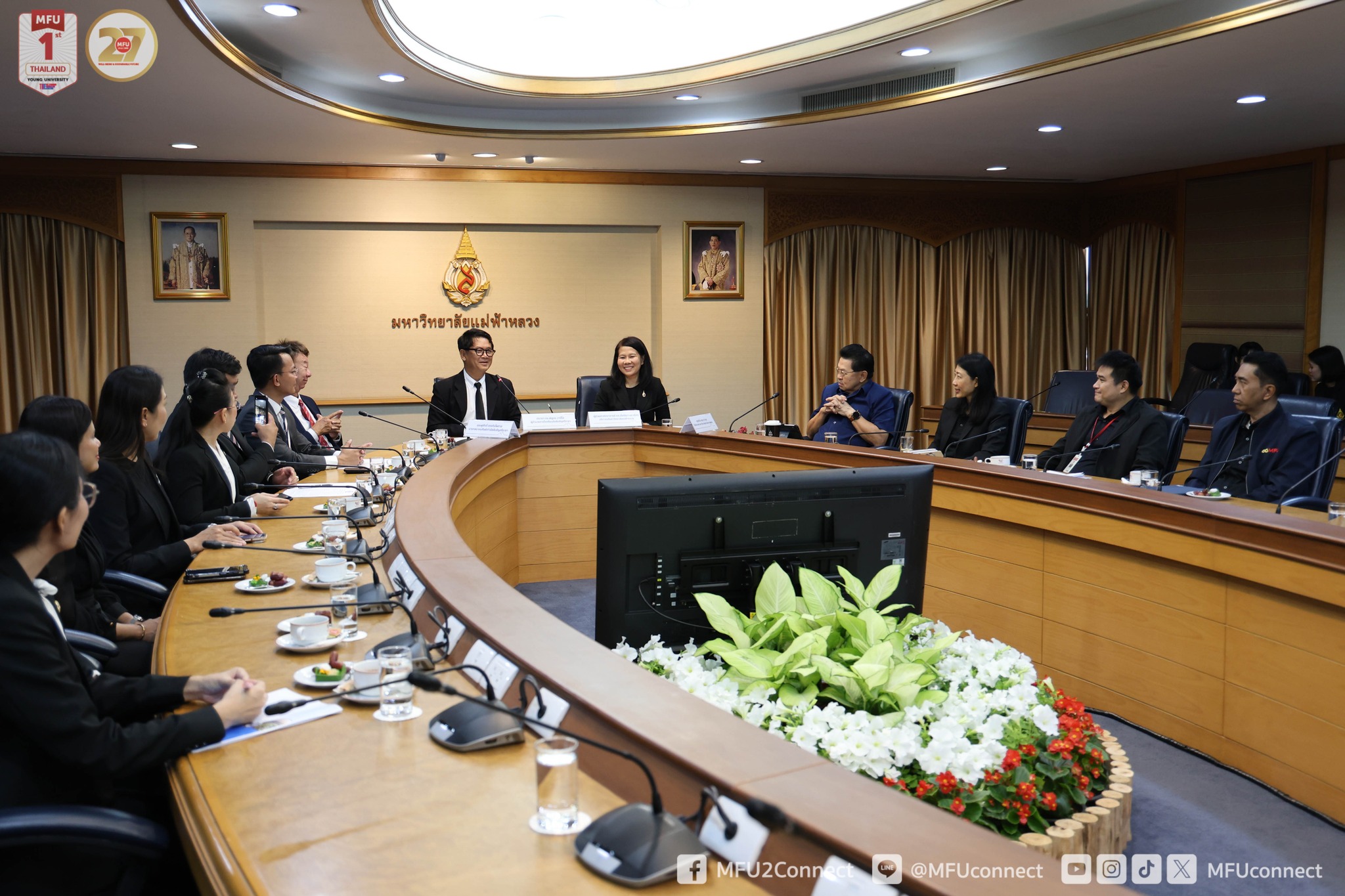 MFU News : MFU_MOU_Assumption_College_Sriracha__3_.jpg