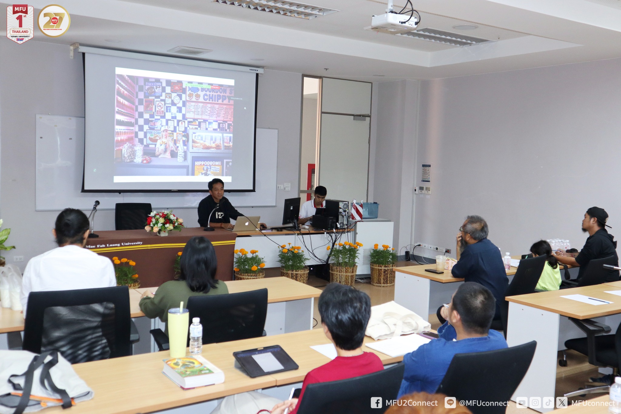 หลักสูตรพุทธศิลปกรรม มฟล. จัดเสวนา “ชีวิต เวลา ยืดหยุ่น 